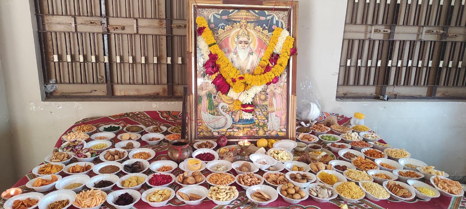 vishwakarma-jayanthi-celebrated-in-sihore-today-salutations-to-the-creator-of-creation-visitors-thronged