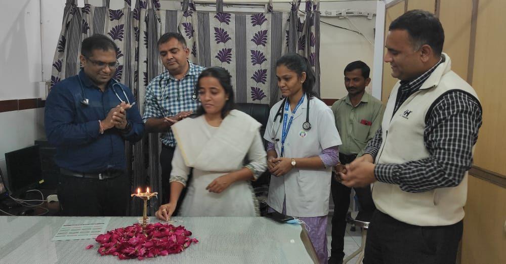 multi-specialist-health-diagnosis-camp-held-at-sihore-government-hospital-large-number-of-people-benefited