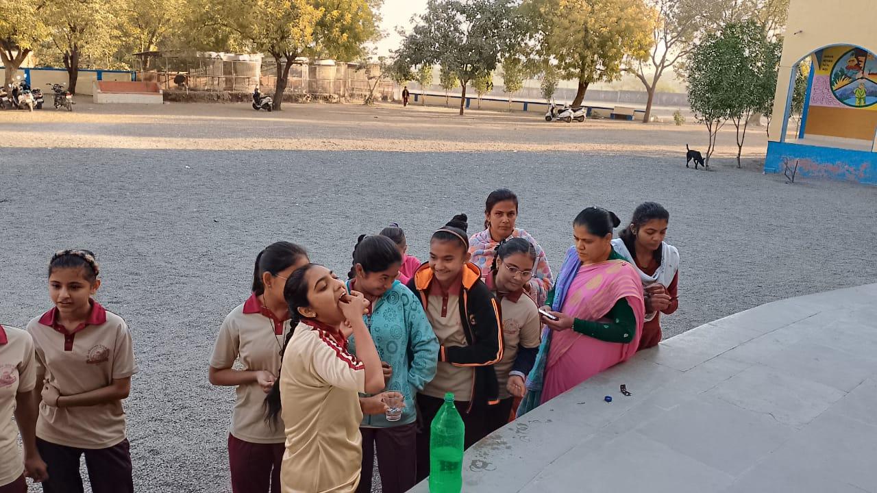 Sihore Health Department distributed folic acid medicine to the students of Sri Satchidananda Gurukul.