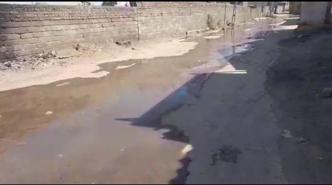 Sewage overflows major roads in Sehore's Gundana, fears spread of disease