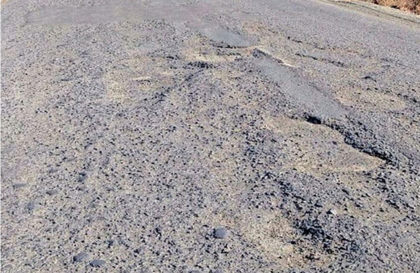 Sihor; Road from Jambala and Rabarika to Devgana, Agiali in dilapidated condition