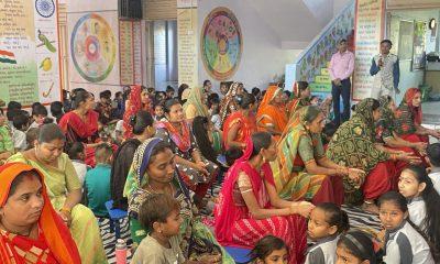mother-patri-pujan-day-was-celebrated-in-shree-veer-savarkar-primary-school-no-8-at-bhavnagar