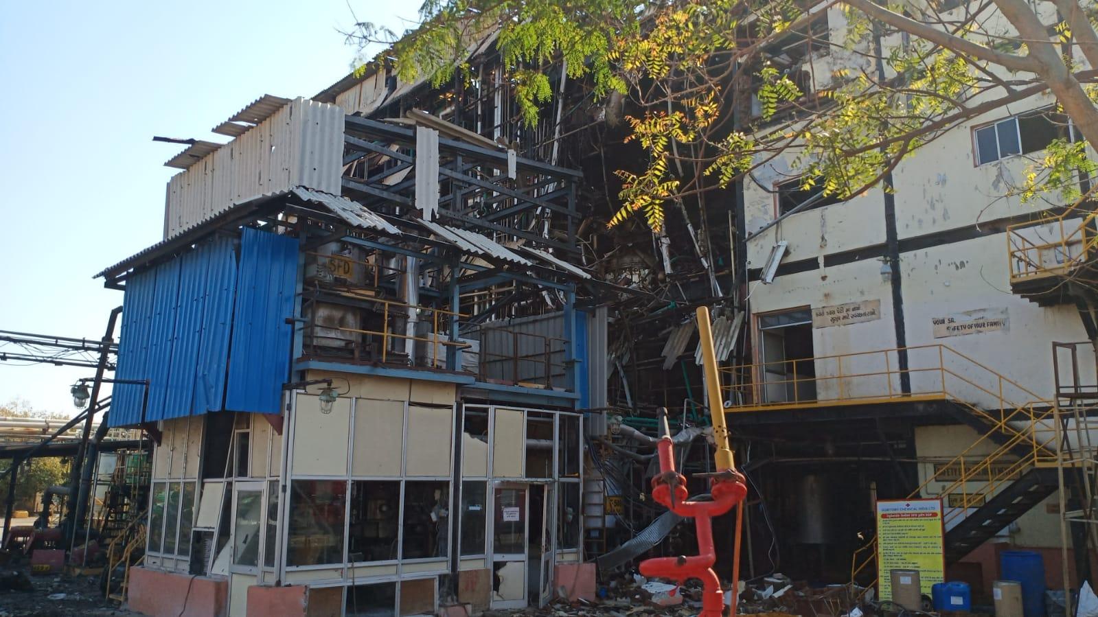 Bhavnagar; Blast at chemical maker Sumitomo; 5 laborers injured