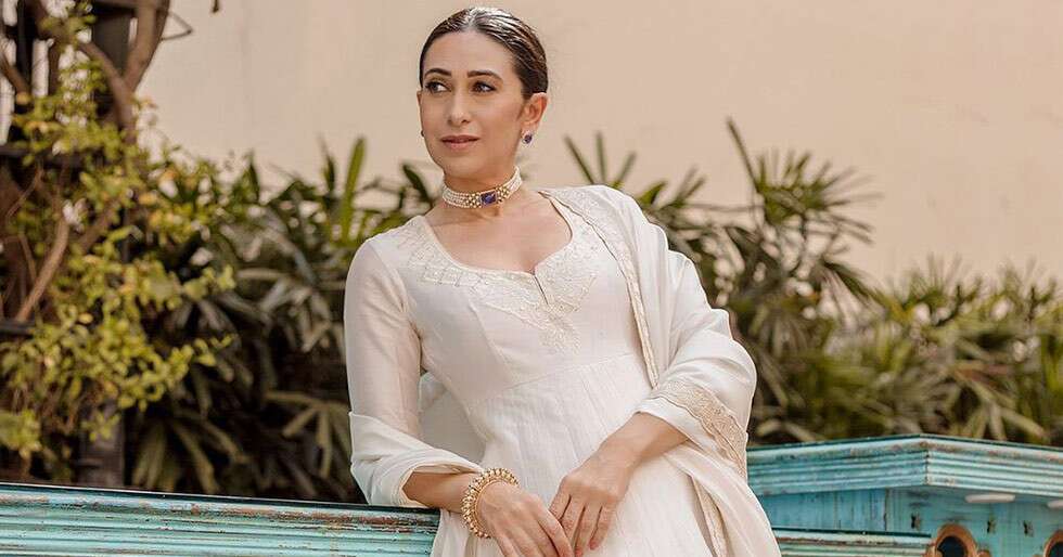 From anarkali to sarees, wear traditional outfits like Karisma Kapoor