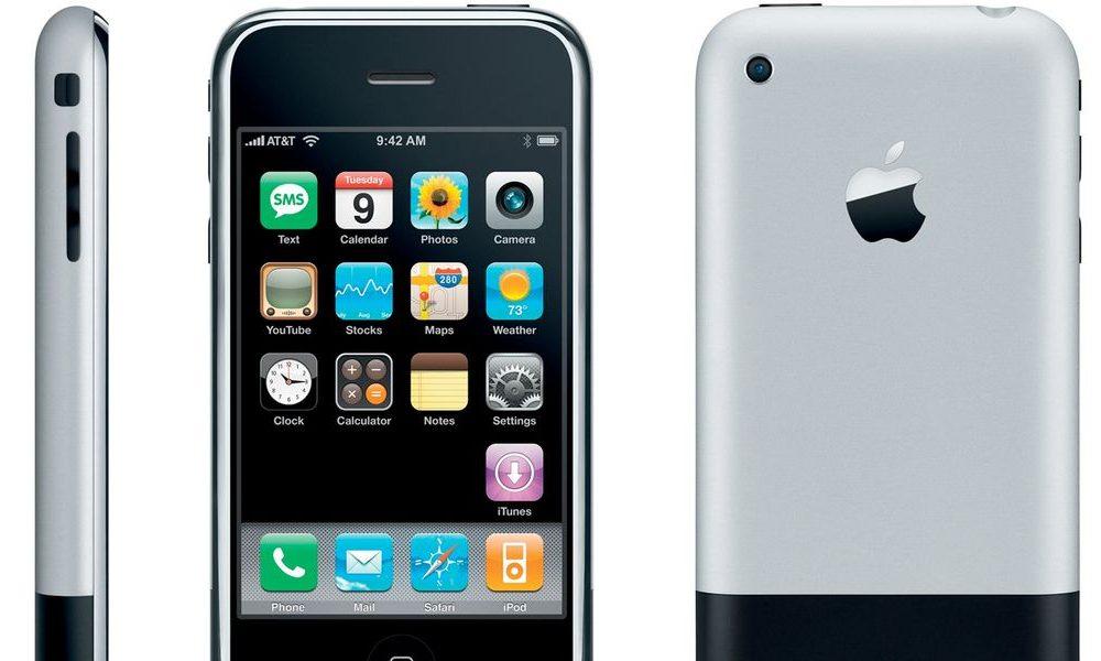 The first iPhone was auctioned for so many lakh rupees, the camera is only 2 megapixels