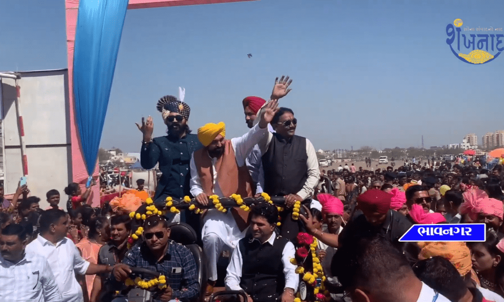 Punjab Chief Minister Bhagwant Mann blessed the newlyweds at an all-caste mass wedding in Bhavnagar.
