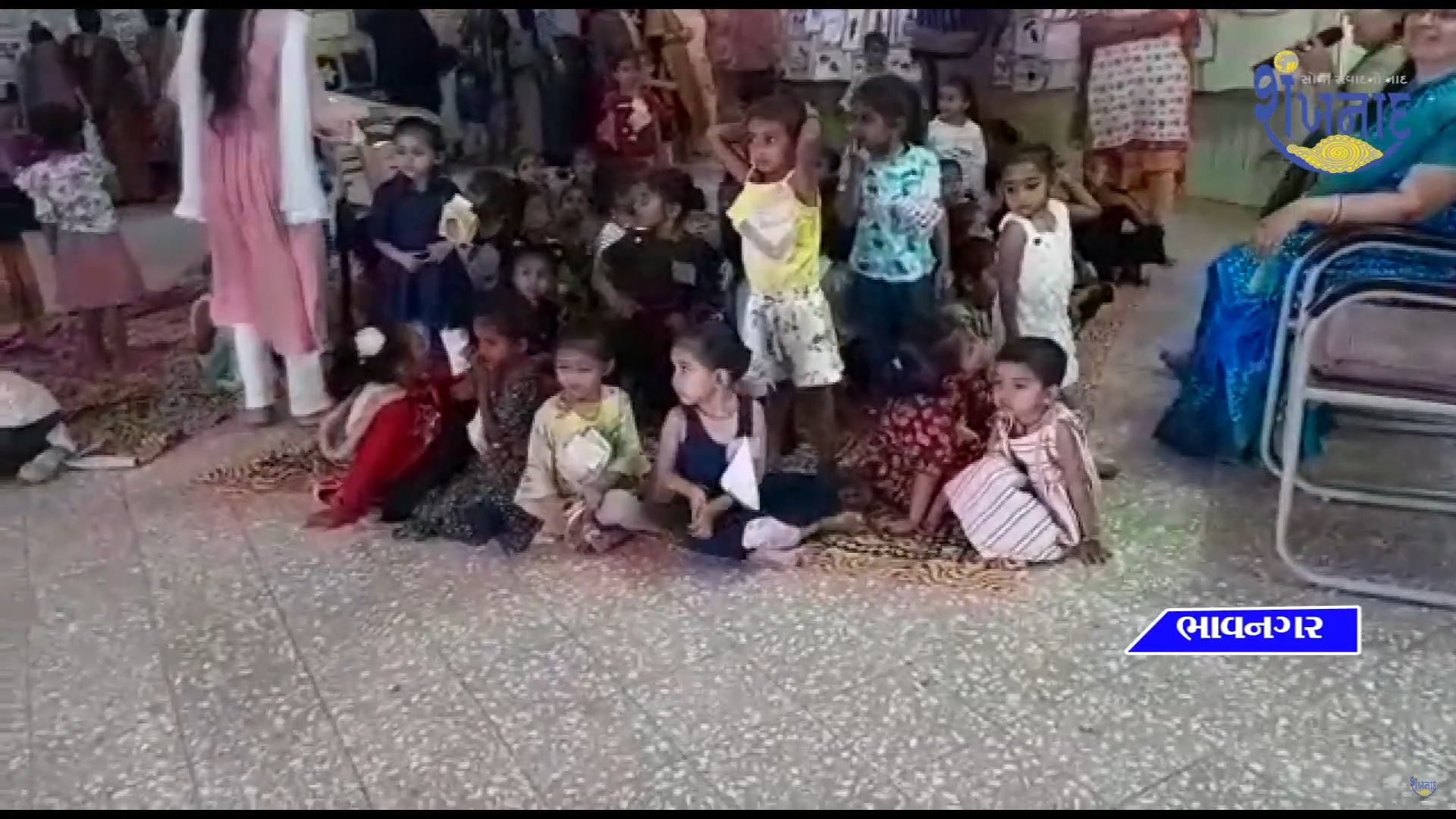 Painting and Handicrafts Pradshan held at Shri Krishnalal Kindergarten, Bhavnagar.....