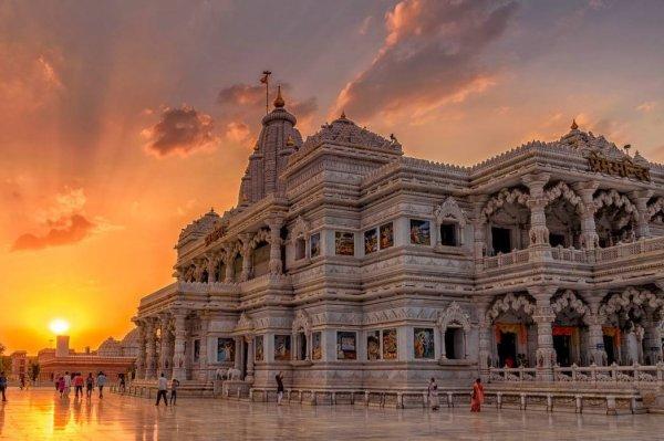 If you are going to Mathura, then do visit these famous places, the trip will be memorable