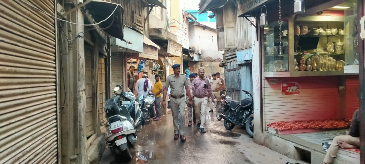 Police traffic drive in Sihore markets; Police notice to push and harass traders