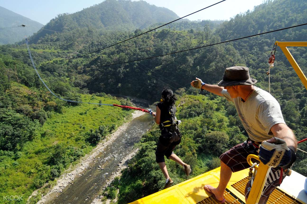 Adventurous Places In India : Enjoy all kinds of adventure in these places of India, not abroad, the fun will be doubled
