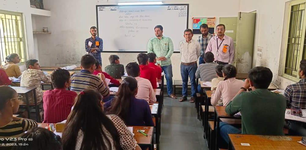 sihore-vidyamanjari-unique-initiative-to-remove-the-fear-of-exams-talent-exam-was-held-for-the-first-time-for-the-students-of-the-board