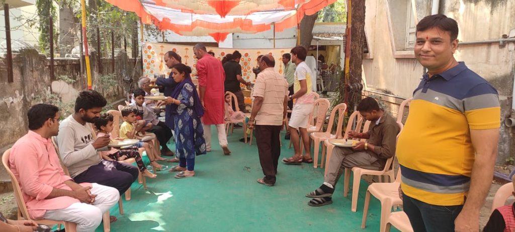 Sehore Jain Sangh organized Pal for Travelers