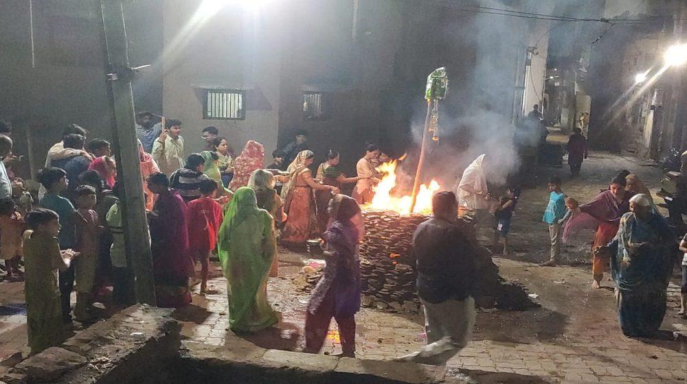 For the first time in history, Holika Dahan was interrupted by rain: The festival of colors was celebrated yesterday