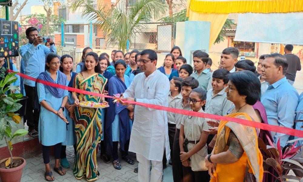 Science Exhibition and Fair was celebrated at Sihore Gnanmanjari Modern School