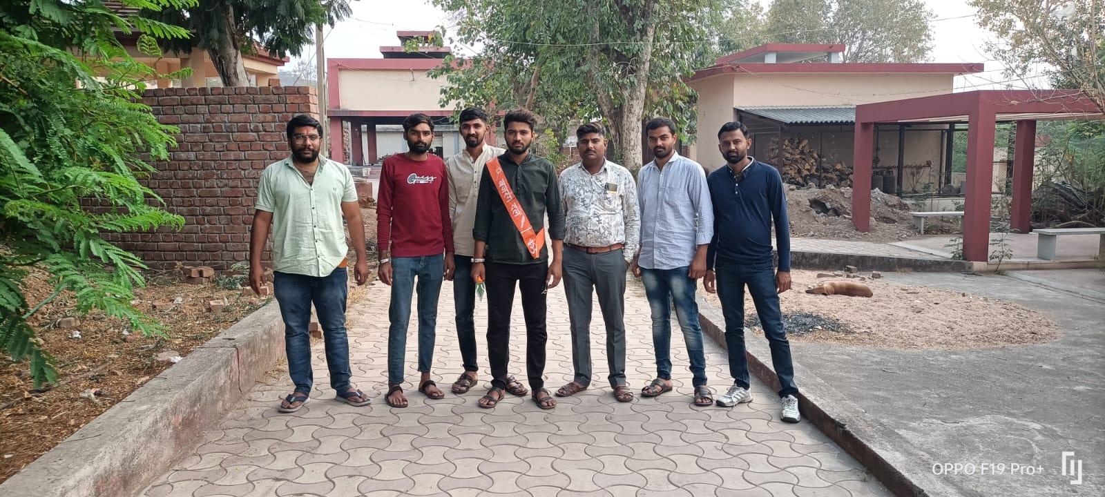 Sihore Vishwa Hindu Parishad and Bajrang Dal organized a cremation ground cleaning campaign.
