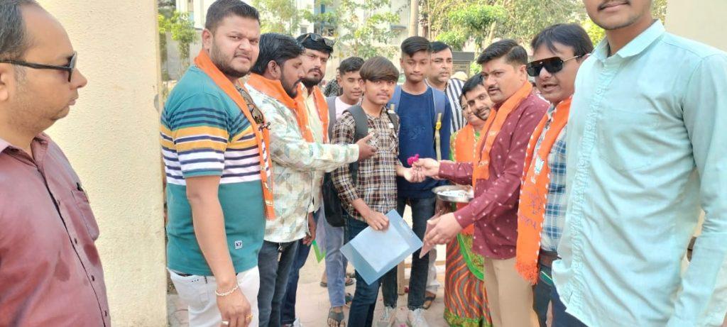 Sihore BJP Yuva Morcho wishes the students of the board