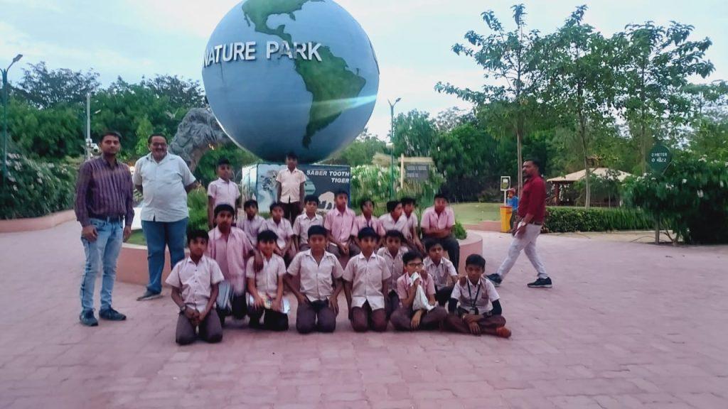 children-of-sihor-dhrupka-primary-school-visited-science-city-ahmedabad