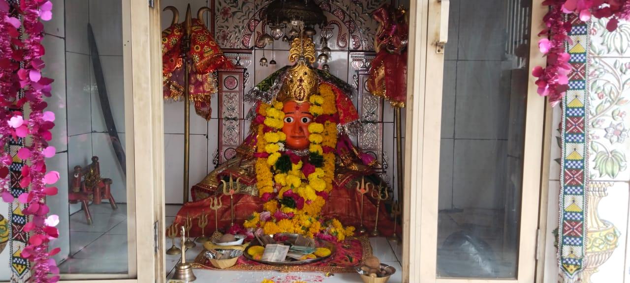 Sihor; Havan was held on the occasion of Ram Navami at Tarashingda Khodiyar Temple