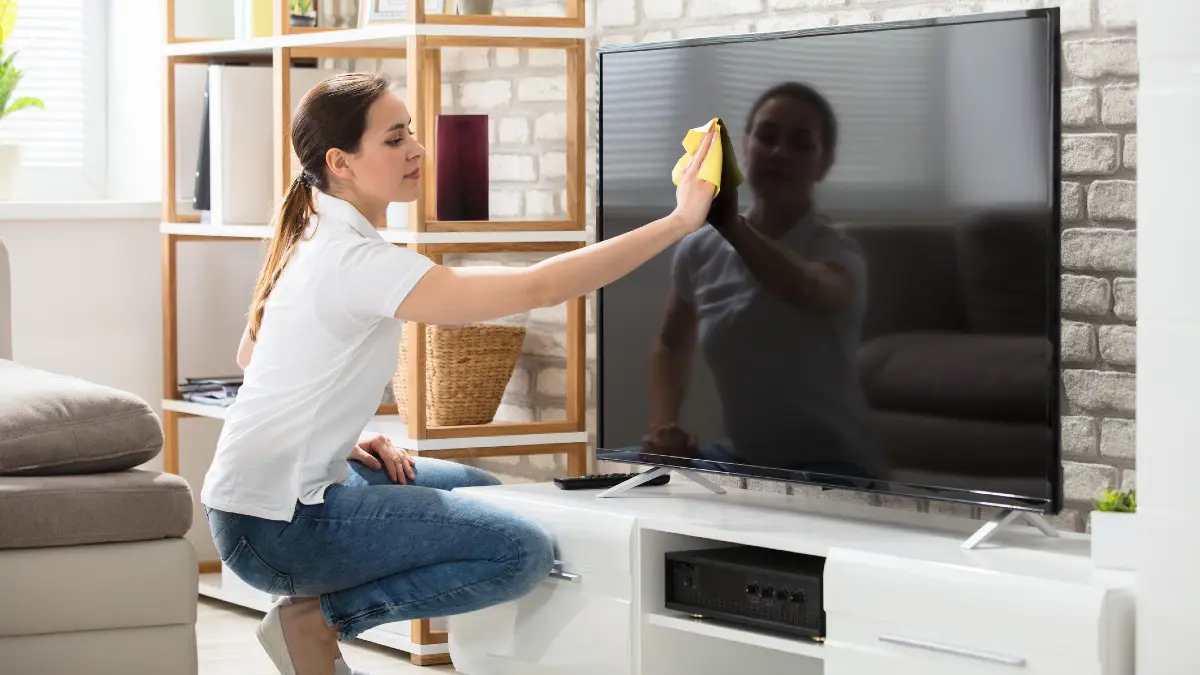 Tech Tips: Smart TV cleaning will become expensive, these 3 mistakes will spoil the screen