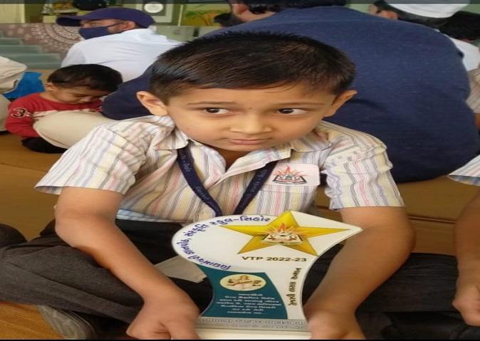 Parent meeting is a bridge between parent, child and teacher: Parent meeting was held at Sihore Vidyamanjari Gyan Peeth School.