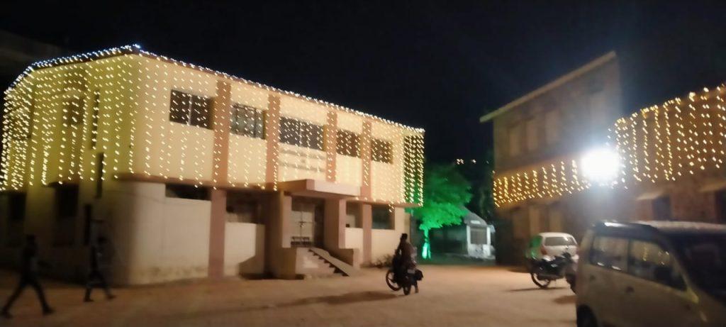 Sehore's LD Muni High School was decorated like a bride as part of its centenary celebrations.