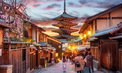 From cherry blossoms to oceans and snow-capped mountains, these are the 5 most beautiful places in Japan