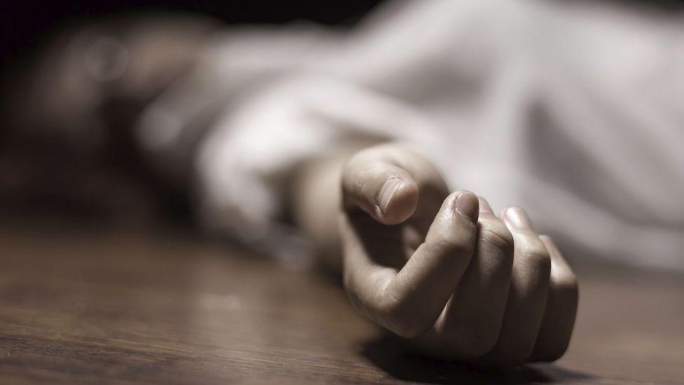 A dead body of a middle-aged man was found hanging from the ceiling in a suspicious condition in Budhan village of Sihore; Apprehension of murder