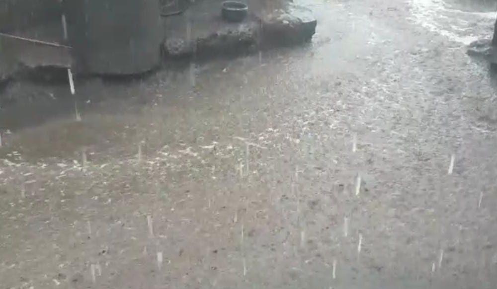 Ashadha in Chaitra; Heavy rain in Sihore and Panthak in the afternoon