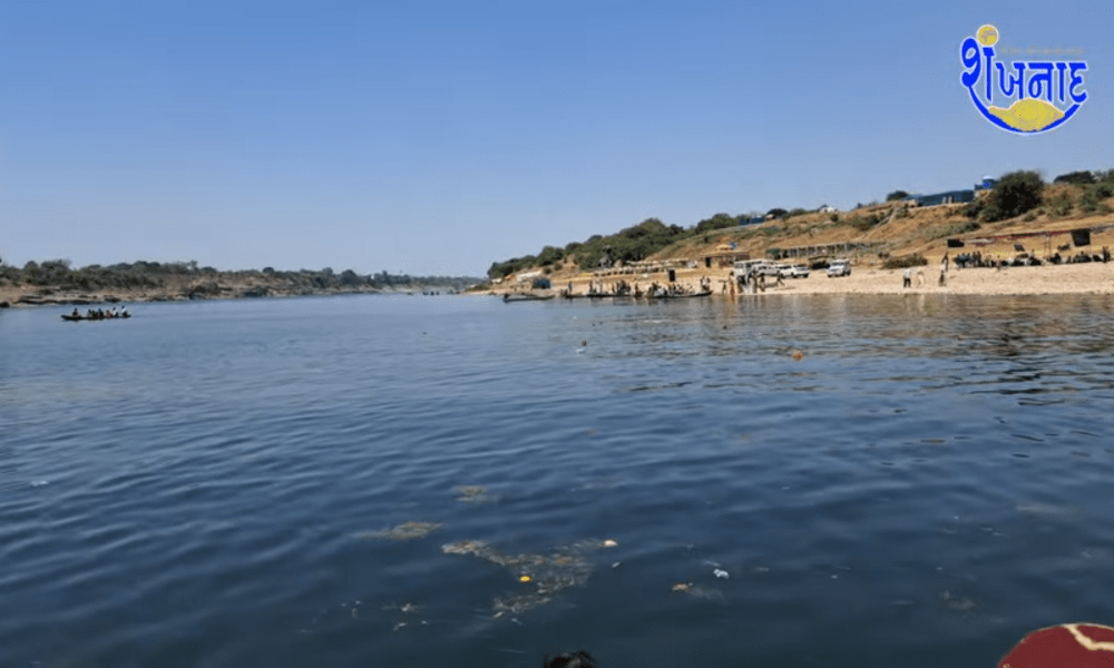 Narmada Parikrama Fruitful Parikrama of Narmada's lower course- Devotees flock to Ghodapur on the banks of Narmada.