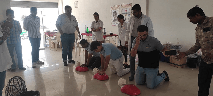 Blood Donation Camp and CPR Training organized jointly by Sihore Lions Club of and Young Indian Group Bhavnagar