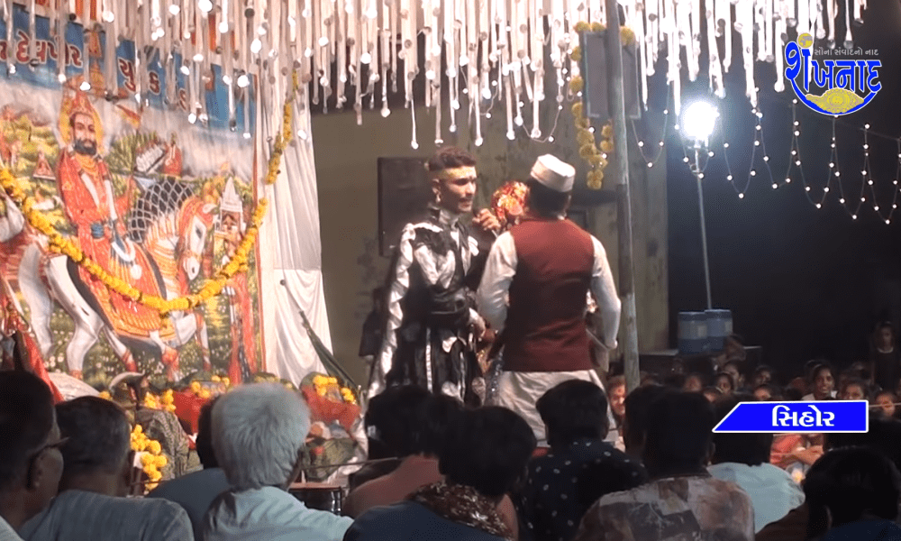 Sihor Ramdevpir Bapa's Akhyan Mahotsav and 11 Kundi Yagya organized