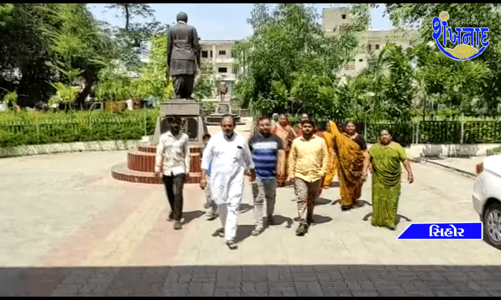 Ramnath area has not received water for 15 days, residents expressed concern, Congress president Jaideep Singh Palika reached