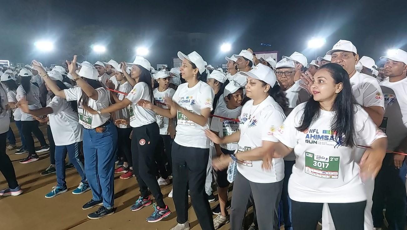 1500 people ran marathon in Bhavnagar early today