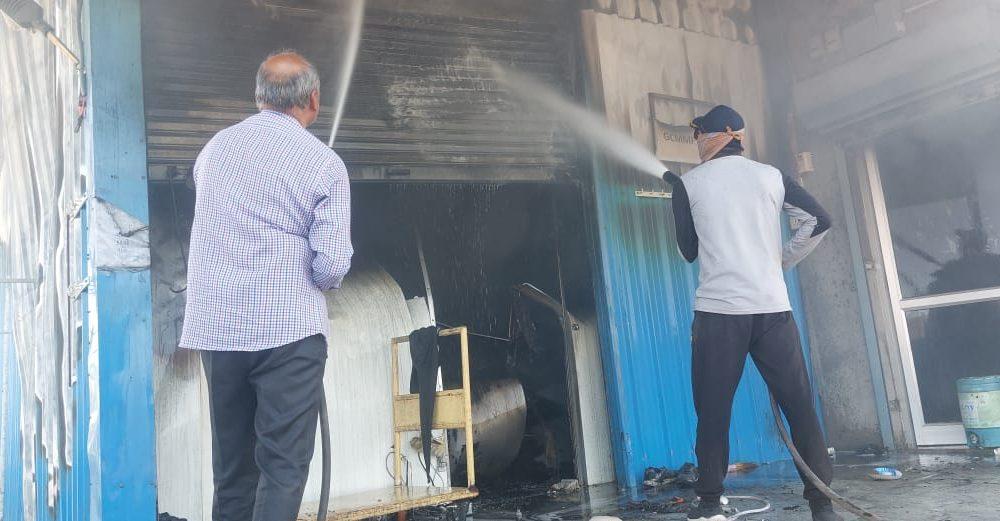 Sihor; Fierce fire in cold storage of Amul ice cream; Ice cream and cold storage worth approximately Rs.3 crore
