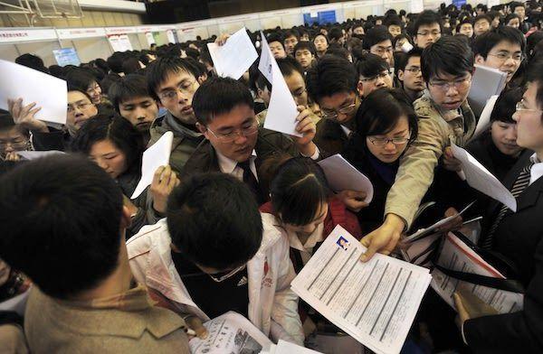 Unemployment rampant in China, 20 times more applications for every recruitment