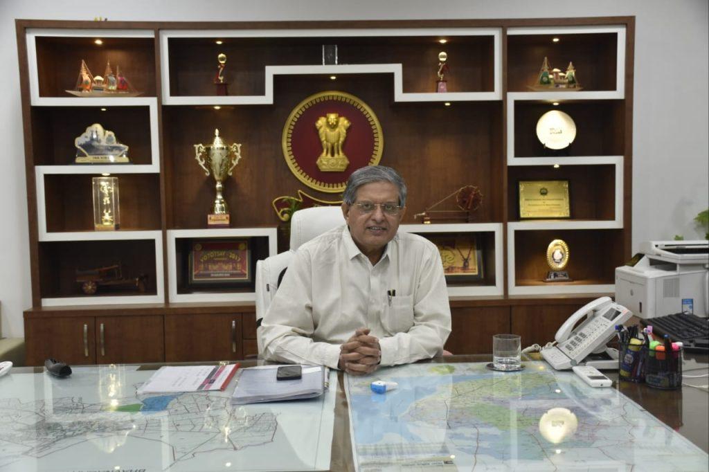 RK Mehta became Bhavnagar Collector: He duly took charge today, said that he will try to make the district progress well.