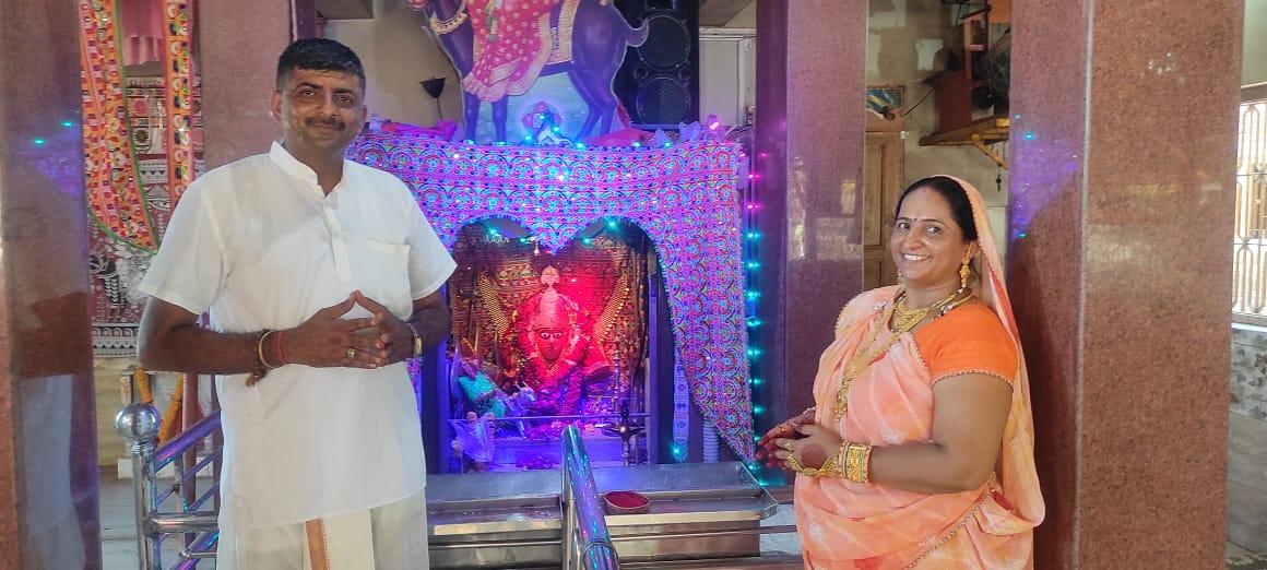 Navchandi yajna was held at Meldi Mana temple in Ramparawala, Sir village, Sihore