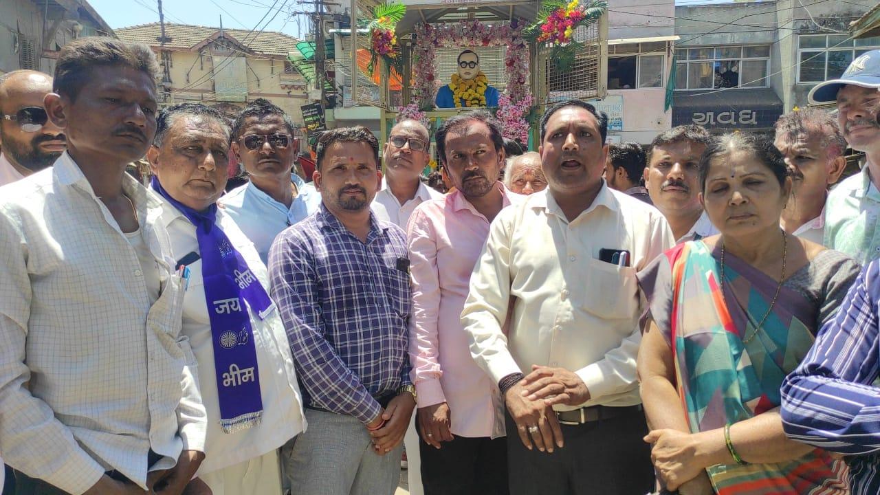 Grand celebration of 132nd birth anniversary of Dr. Baba Saheb Ambedkar in Sihore city: Maharalli held on highways