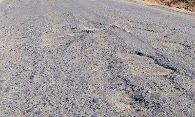 The road from Sihore to Nesda was broken and broken; Anger erupted among the villagers due to the Bismar road