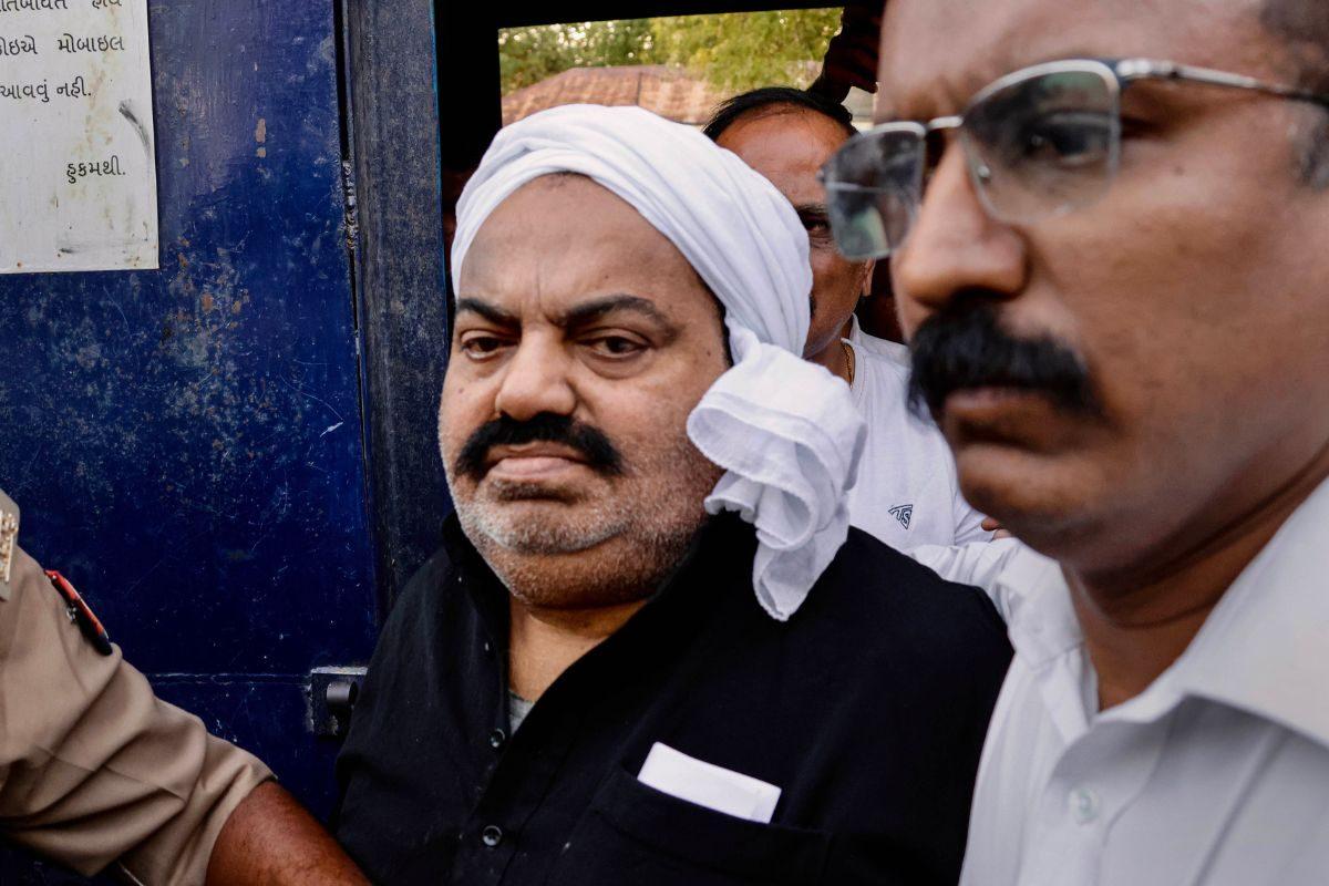 Mafia Atiq Ahmed's troubles increased, UP police will now question him in this murder case