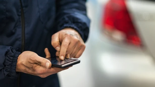 Hackers are doing guerilla attack by entering the phone! People are getting poorer; Do this quickly to avoid