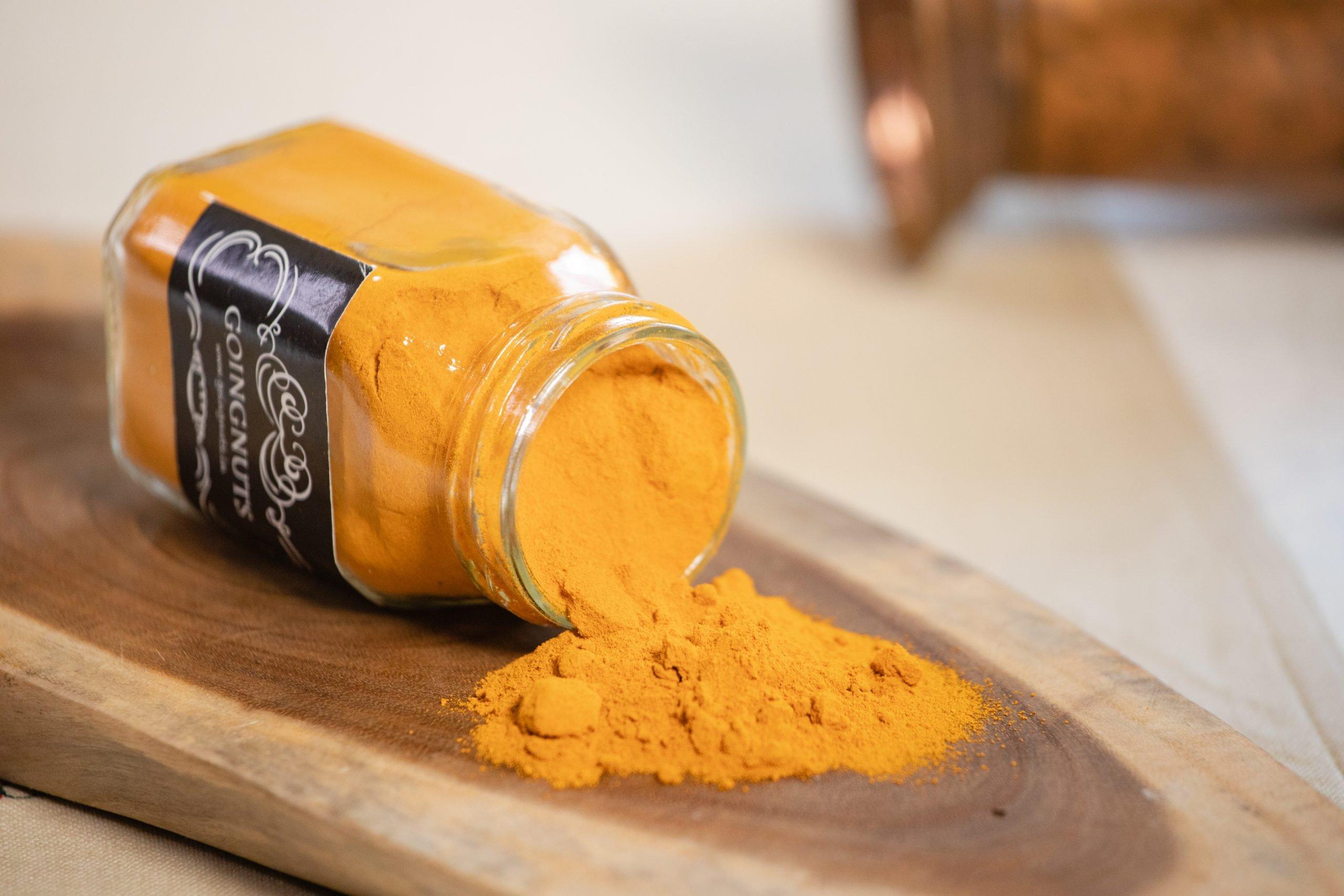 If you are not getting success even after hard work, do these turmeric remedies, all work will be successful...