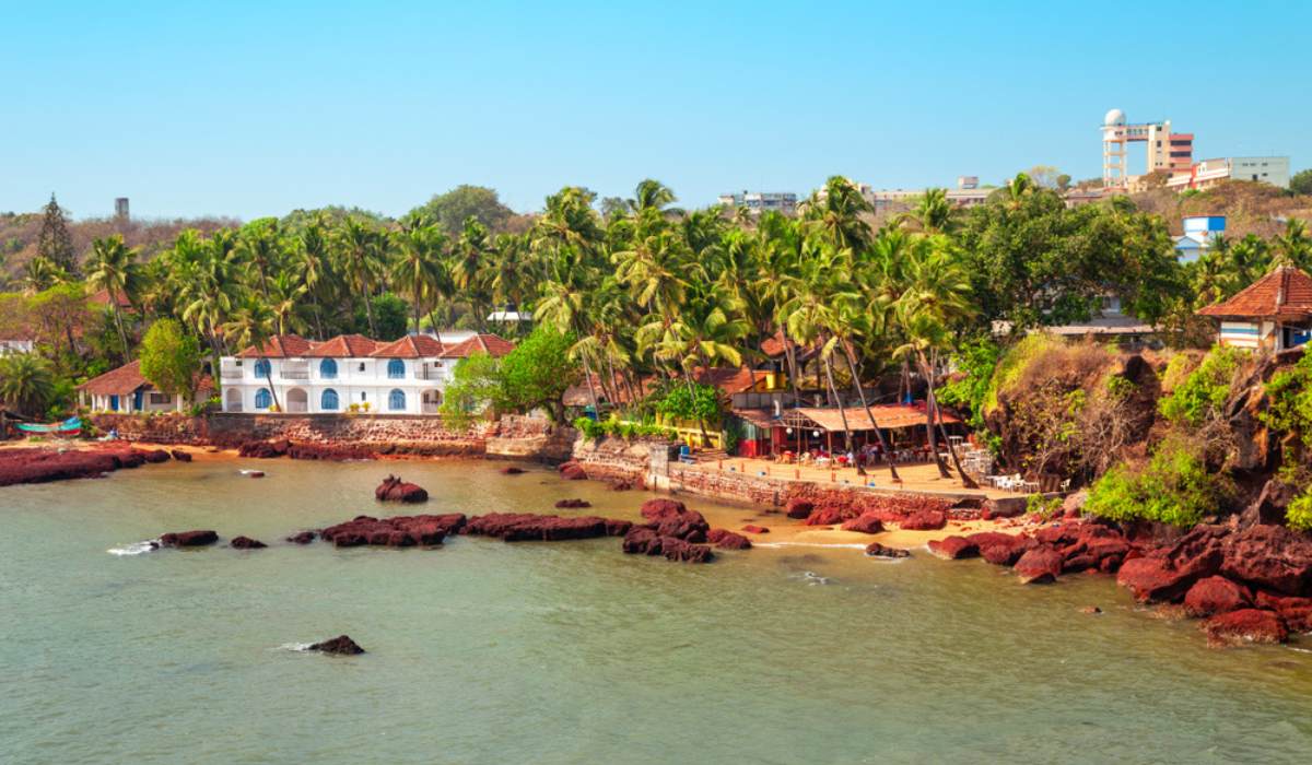 Such beautiful places in Goa away from the noise and party, know about these places