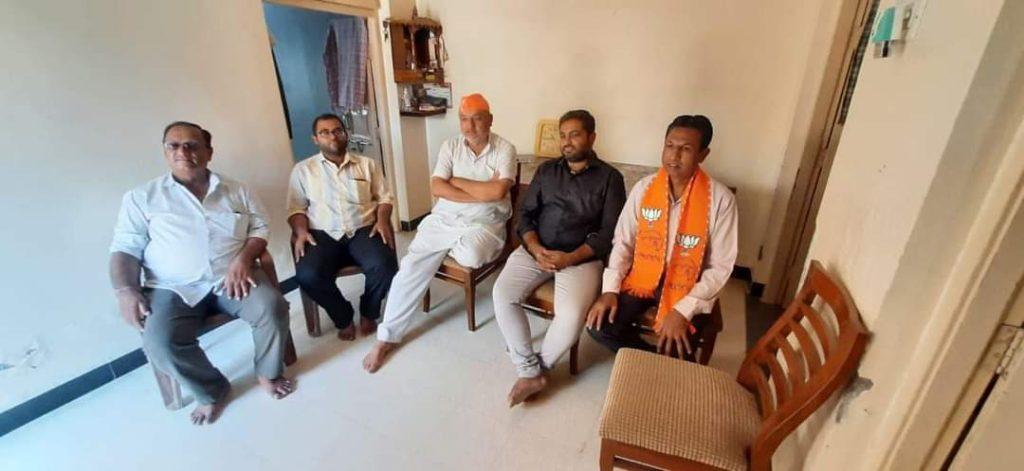 Sihorvasi watched the 100th episode of Mann Ki Baat, Mann Ki Baat in the form of Bhagwan as a plate of prasad at the feet of Janata Janardhan; Modi