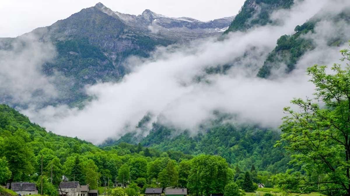 Plan to visit these hill stations from Meerut