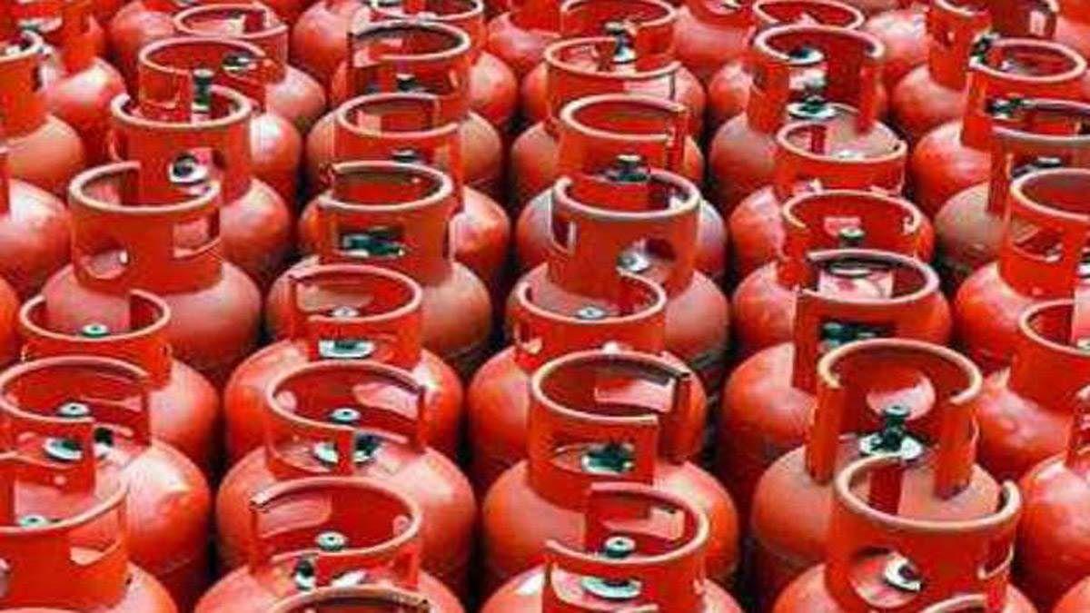 Expiry date written on LPG cylinder can protect against blast, check these things before taking delivery