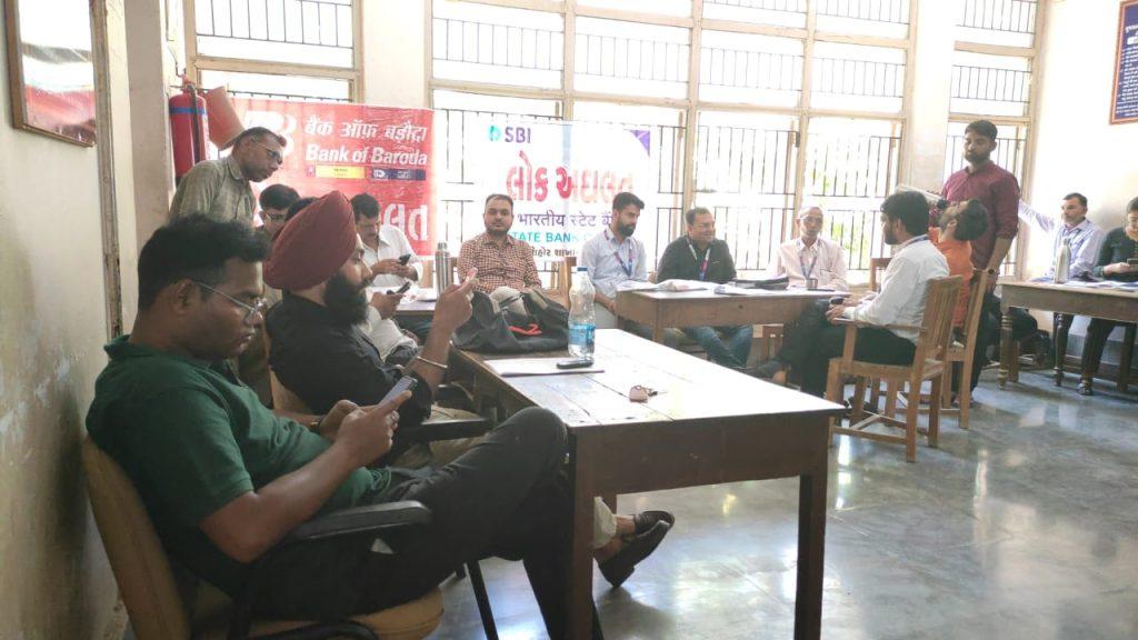 Lok Adalat held at Sihore: Several cases pending for years got amicable resolution