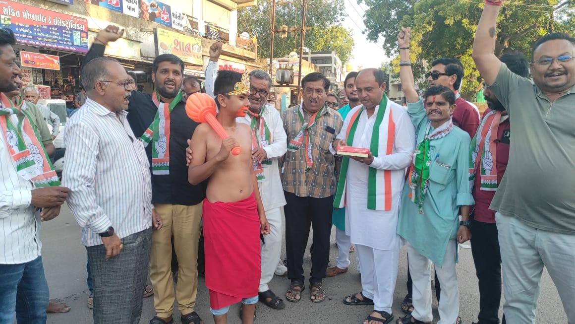 Congress in India strained open talks: Victory in Karnataka celebrated grandly by Congress