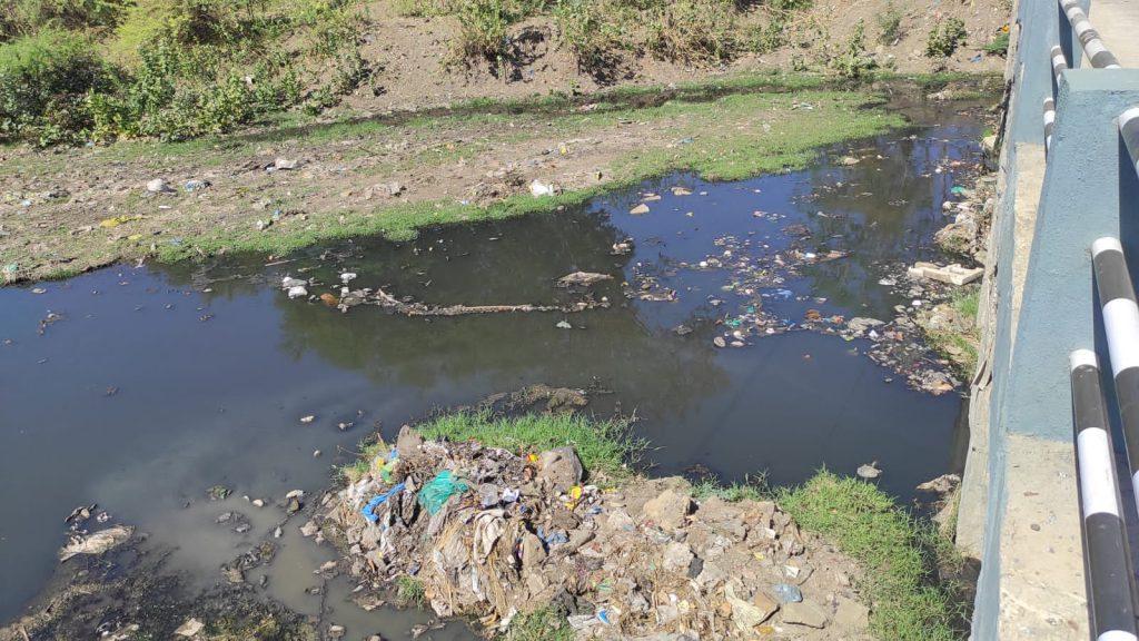 The sacred Gautami river of Sihore, whose drains are littered with rocks; Here one has to come out with a handkerchief on the nose