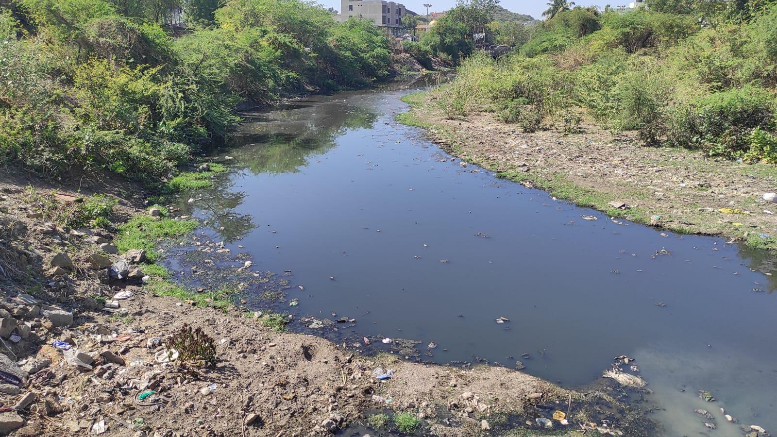 The sacred Gautami river of Sihore, whose drains are littered with rocks; Here one has to come out with a handkerchief on the nose